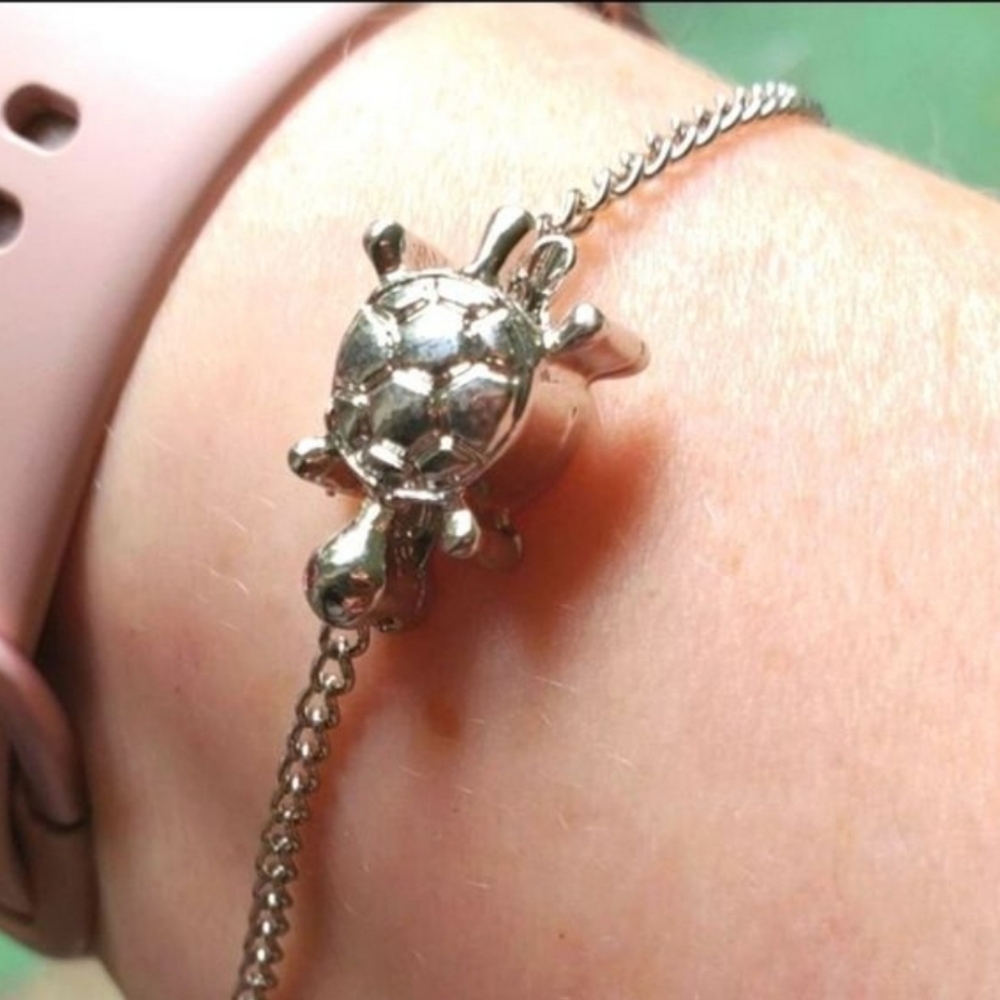Turtle Silver Plated Charm Wear As An Anklet or Bracelet New